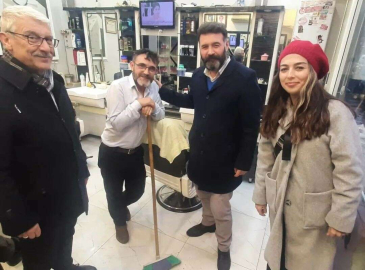 Ak Parti Tam Kadro Sahada