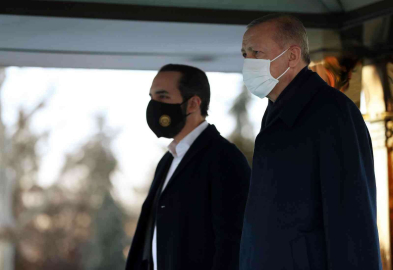 Cumhurbaşkanı Erdoğan,  El Salvador Cumhurbaşkanı Bukeleyi resmi törenle karşıladı