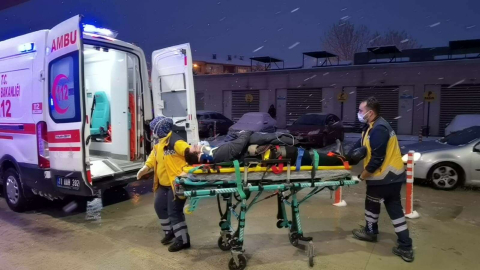 Bozcaada Kaymakamı Ve Eşi Bursadaki Kazada Yaralandı