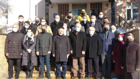 AK Partiden Sedef Kabaş, Engin Özkoç ve Aykut Erdoğdu hakkında suç duyurusu