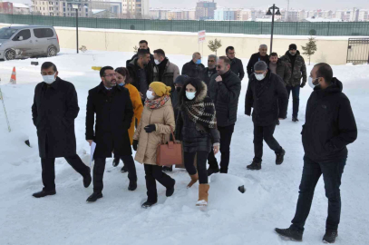 Kars AK Parti teşkilatı Kabaş hakkında suç duyurusunda bulundu