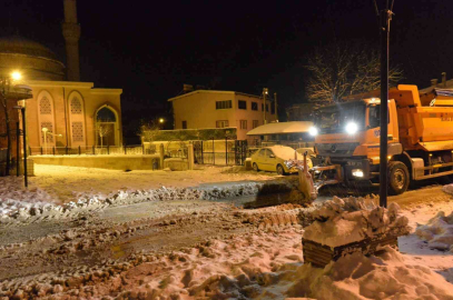 Bursada Gece Gündüz Yollar Açık