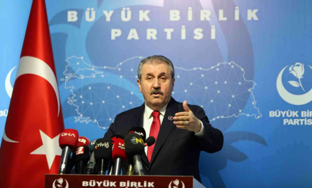 BBP lideri Destici, Ekrem İmamoğlunun İngiltere Büyükelçisi ile yaptığı görüşmeyi eleştirdi