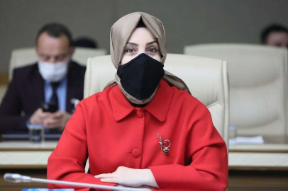 AK Parti Trabzon Milletvekili Bahar Ayvazoğlu: Trabzonda yaşıyorlar ama bu şehre turist olmuşlar