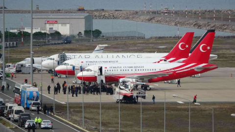Cumhurbaşkanı Erdoğan, Ordu-Giresun Havalimanına iniş yaptı