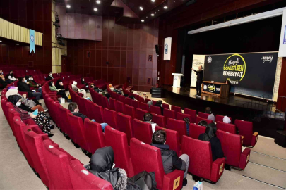 Yıldırımlı Kitapseverler Tarık Tufan İle Buluştu