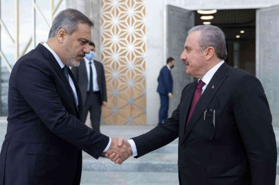 TBMM Başkanı Şentop, Milli İstihbarat Teşkilatını ziyaret etti
