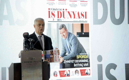Türkiyede İş Dünyası Dergisinin 4üncü sayısı okuyucuyla buluştu