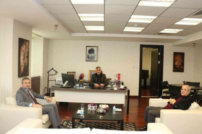 Elazığ TSO Başkanı Arslan KGF Başkanı Özegen ile bir araya geldi