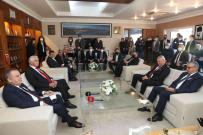 Başkan Böcek: Kemer için yapılması gereken ne varsa onları da yapmaya devam edeceğiz