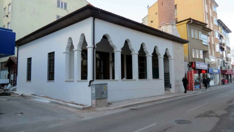 Mudanya Ömerbey Camii Gün Sayıyor