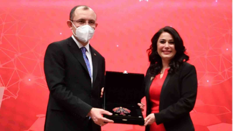 BEEO Propolis en hızlı büyüyen 100 şirket arasında