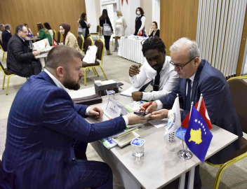 Antalya OSBden Kosovaya ihracat köprüsü