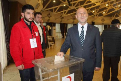 Türk Kızılay Ünye Şubesinde Özdemir dönemi