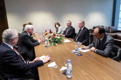 Cumhurbaşkanı Erdoğan, Senegalde Almanya Cumhurbaşkanı Steinmeier ile görüştü