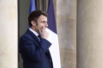 Macron, Fransa Cumhurbaşkanlığına yeniden aday oldu
