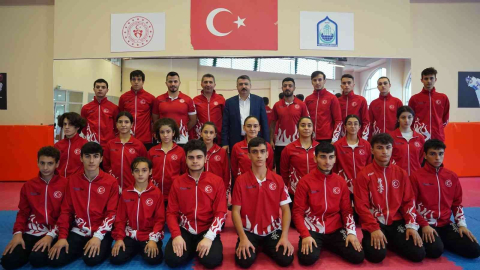 Spor Ve Sporcuya Yıldırım Destek