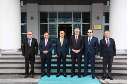Başkan Yüceden Bakan Kirişçiye hayırlı olsun ziyareti