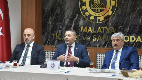 Malatya TSOda hafriyatçı ve iş makinecilerin sorunları konuşuldu