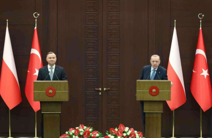 Cumhurbaşkanı Erdoğan: Savaşın sona erdirilmesi için diplomatik çabalar hızlanmalı