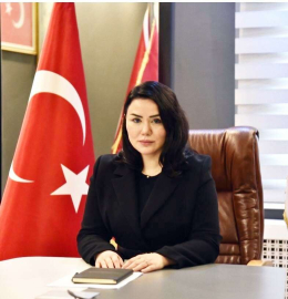 Gücüyener sordu: “Büyükşehir son aylarda ne kadar kamu ve yeşil alanı imara açtı?”