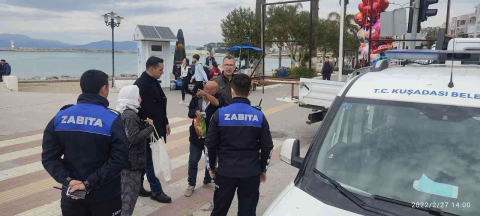 Kuşadasında dilencilere karşı sivil zabıta önlemi