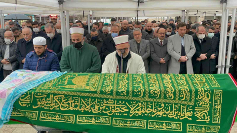 Ak Parti Mkyk Üyesi Salmanın Acı Günü