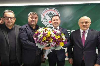 Giresun Belediyesinde davullu zurnalı toplu iş sözleşmesi imzalandı