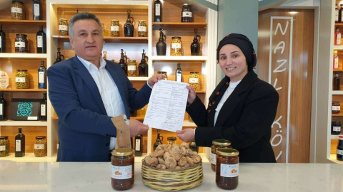 Kadın girişimci ürettiği İncir Reçeline aldığı Gıda Sağlık Sertifikası ile ihracata başladı