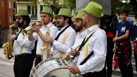 Kestelde Çocukların 23 Nisan Coşkusu