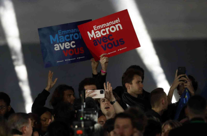 Macrondan zafer konuşması: “Birçok yurttaşım beni desteklemek için değil, aşırı sağı engellemek için bana oy verdi”