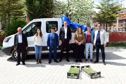 Çatakta çiftçilere 30 bin adaçayı ve kekik fidesi dağıtıldı