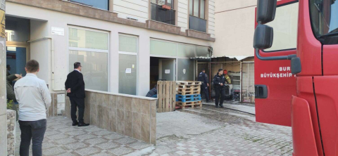 Bursada Market Deposunda Yangın Paniği