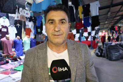 Edirnede Ulus Pazar esnafı bayram alışverişi için tezgahlarını gece saatlerinde açtı