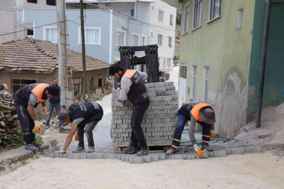 Gemlikte Üst Yapı Çalışmaları Sürüyor