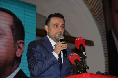 AK Partili Baybaturdan CHPli Özele tepki