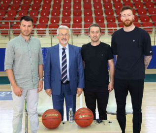 Sezer Sezgin Ve Onuralp Bitimden Heyecanlandıran Final Açıklaması