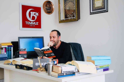 Sosyolog Doç. Dr. Adem Palabıyık: “Ülkemiz, göçmenler için ‘Çoğulcu Göç Politikasını (ÇGP) ve ‘Tabakalı Vatandaşlık Modelini uygulamalıdır”