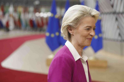 Avrupa Komisyonu Başkanı von der Leyen: Rus petrolüne ambargo uygulanmasında henüz anlaşmaya varılamadı
