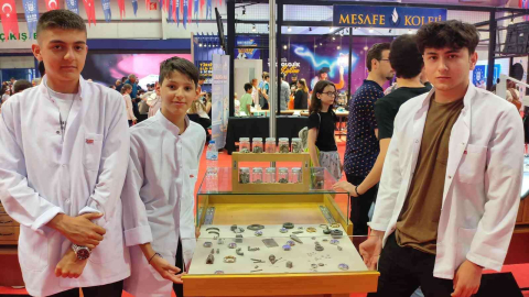 Öğrenciler Özel Saat Üretti Almak İsteyen Sıraya Giriyor