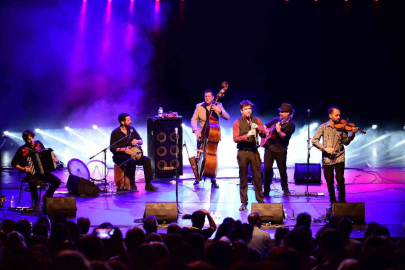 Festivalde Balkan Ezgileri Mest Etti