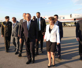 Dışişleri Bakanı Çavuşoğlu Kosovada