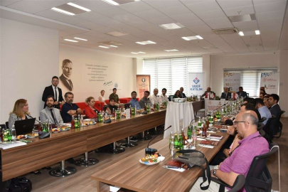 KOBİFİN projeleriyle gerçekleştirilecek 11 milyon TLlik yatırımın imzaları atıldı