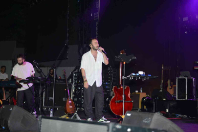 Festivalde “Yüzyüzeyken Konuşuruz” Fırtınası Esti