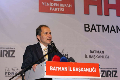 Yeniden Refah Partisi Genel Başkanı Erbakan: “Millet altılı masadan da ümidi kesti”
