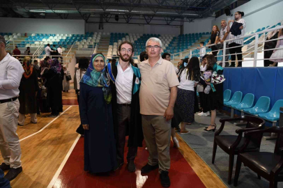 Serebral Palsi Hastası Genç Mücadele Etti, Mühendis Olmayı Başardı