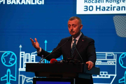 Başkan Büyükakın: Kargo taşımacılığının Cengiz Topel Havalimanında başlatılması kente başka fırsatlar getirecektir