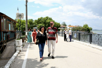 Hırvat Şair Türkiye İle İlgili Çalışmasını Gölyazıda Tamamladı