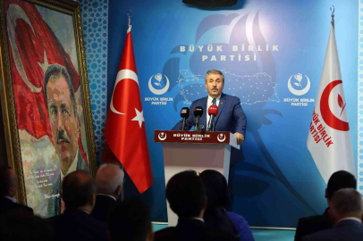 BBP Genel Başkanı Destici: “(Millet İttifakı) Masanın 6lı değil 7li olduğunu bu millet görüyor”