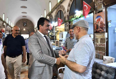 Başkan Dündar, Esnafla Bayramlaştı